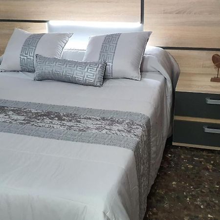 Apartamento Turistico Guadiana Loft Experience Dalia Badajoz Dış mekan fotoğraf